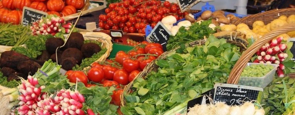 illustration Marché exceptionnel du 14 juillet