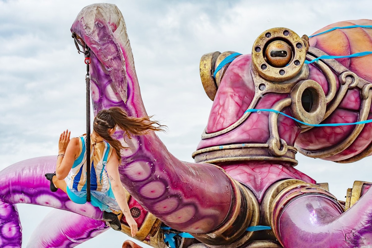 Céphalopode lumineux & bal survolté : la 5e édition de Fête Place lance l’été le 26 juin